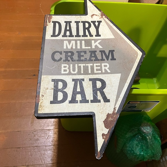 NWT.  Distressed Rustic Metal Sign.  Been sitting in Moms closet - Picture 9 of 11